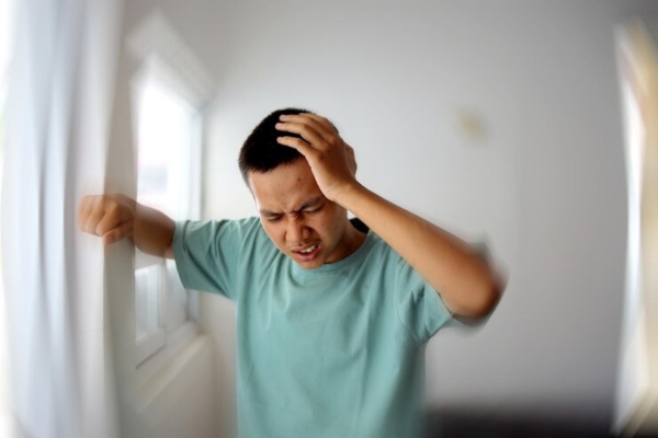  Vertigo Specialist in Thane Trusted Vertigo Specialist in Thane – Dr. Deepak Aiwale