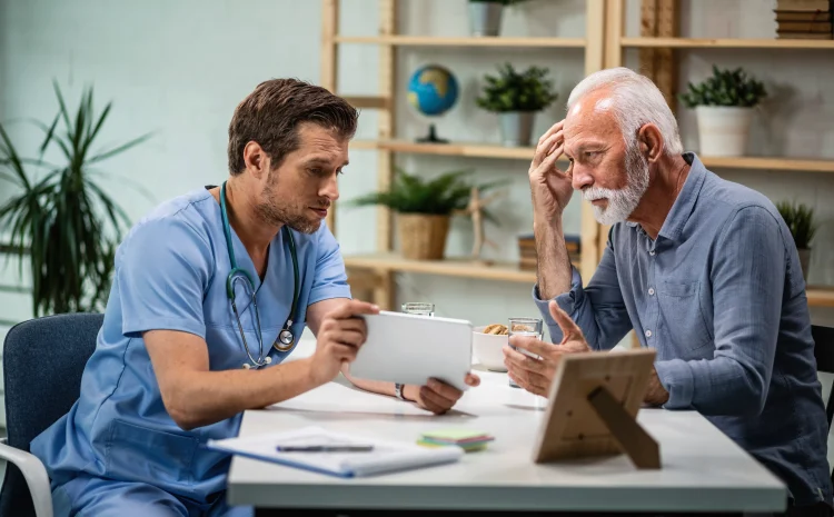  10 Alzheimer’s Symptoms People Often Ignore Until It’s Too Late